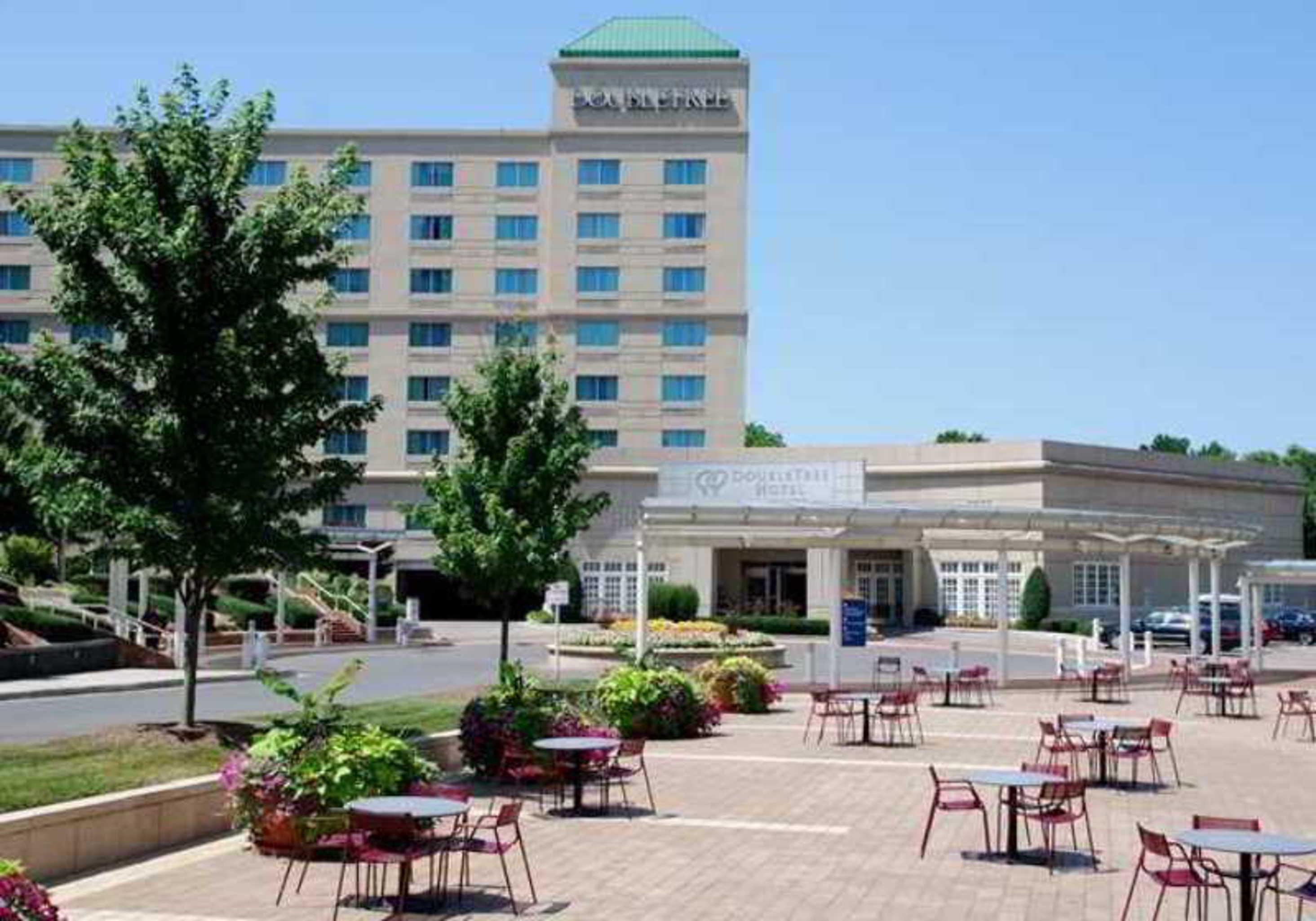 Doubletree By Hilton Charlotte Uptown Hotel Eksteriør billede